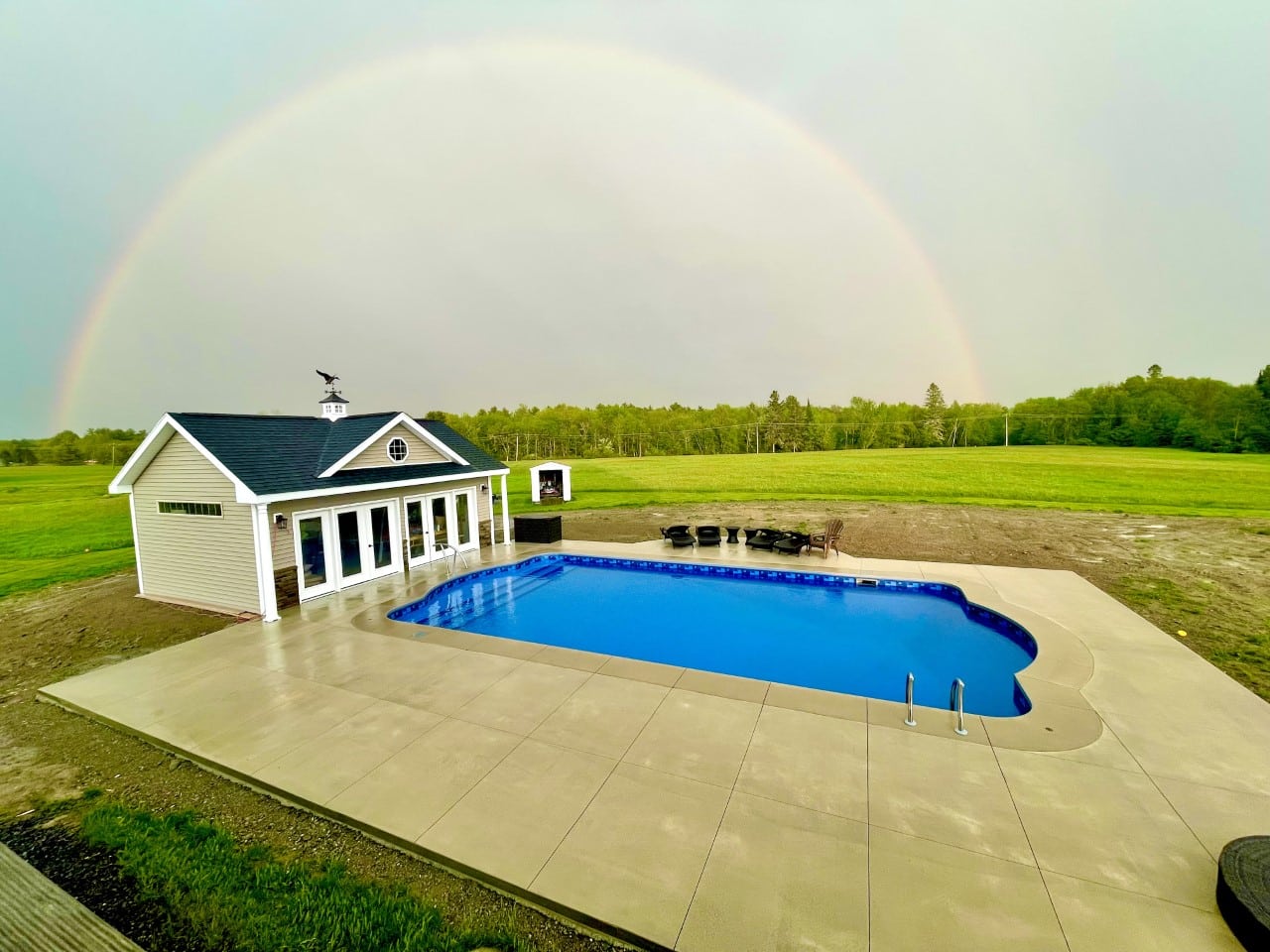 Lewiston Pool Builders - Premier Pools & Spas