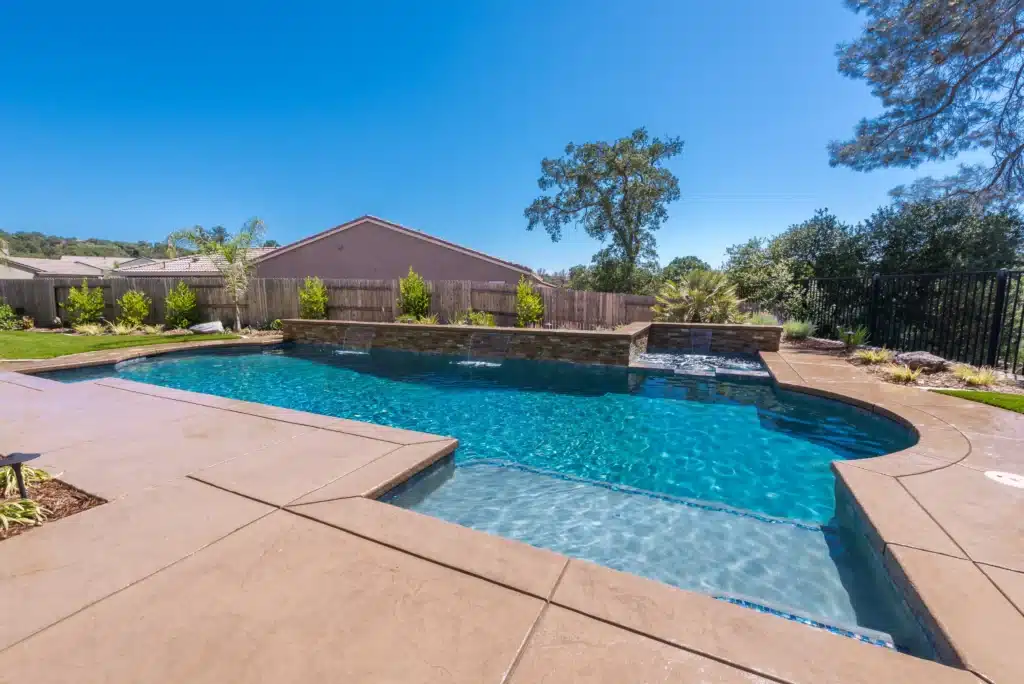 Pasadena, CA Inground Pool Builders - Premier Pools & Spas